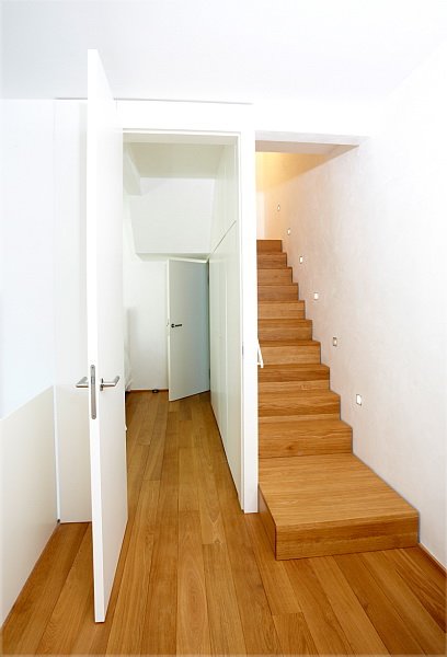 Escalier et couloir