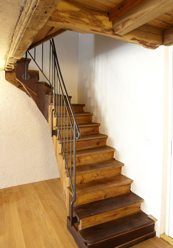 Restauration d'un vieil escalier